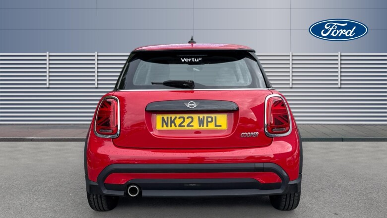 MINI Hatchback 1.5 Cooper Classic 3dr Petrol Hatchback